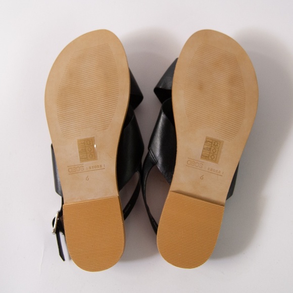 ASOS Sandals in Black Vegan Faux Leather Criss Cross Backstrap - Picture 6 of 9